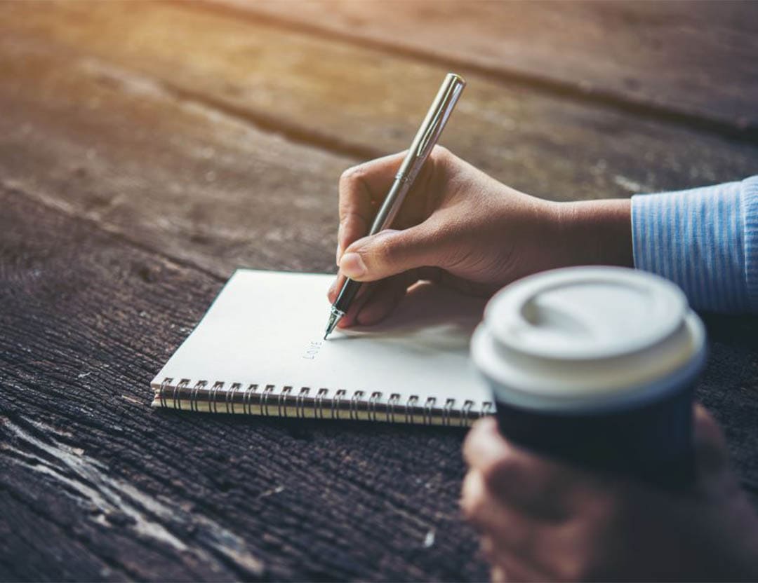 كيفية الربح من كتابة المقالات: دليل شامل